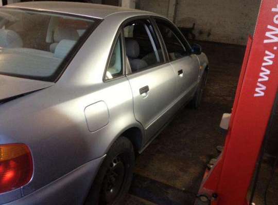 Audi A4 (8D, B5)