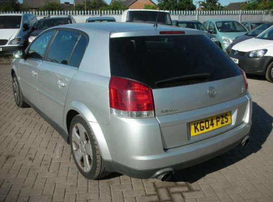 Opel Signum