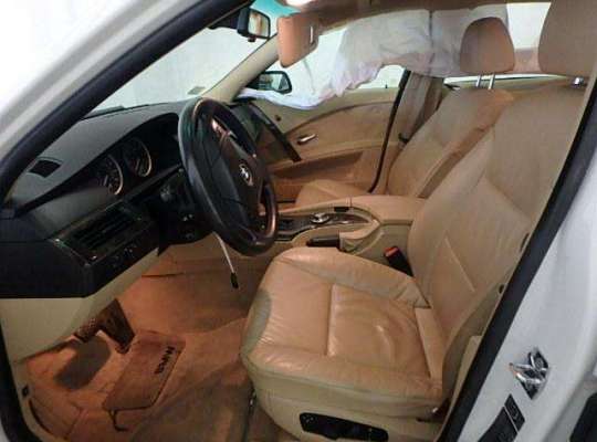 BMW 5 (E60/E61)