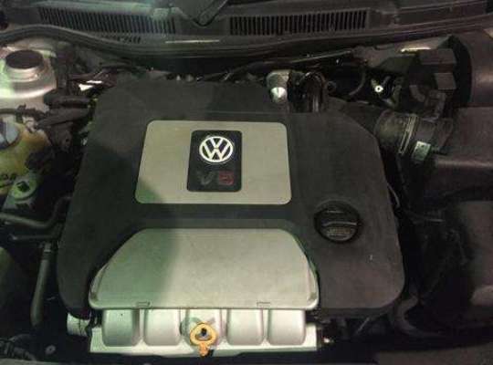 Volkswagen Bora (1J2)