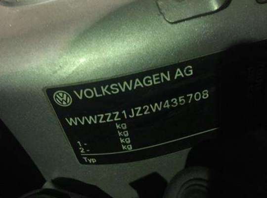 Volkswagen Bora (1J2)
