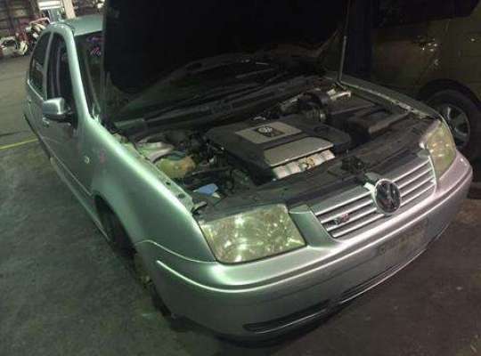 Volkswagen Bora (1J2)