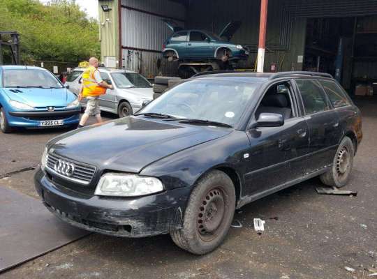 Audi A4 (8D, B5)