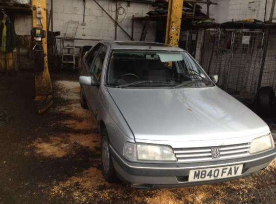 Peugeot 405