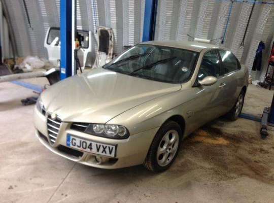 Alfa Romeo 156 (932)