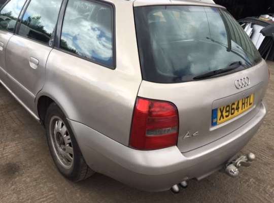 Audi A4 (8D, B5)