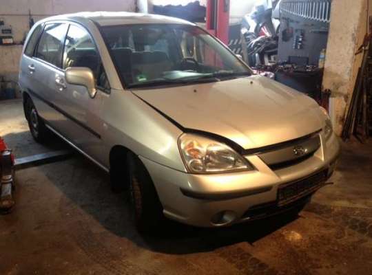 Suzuki Liana