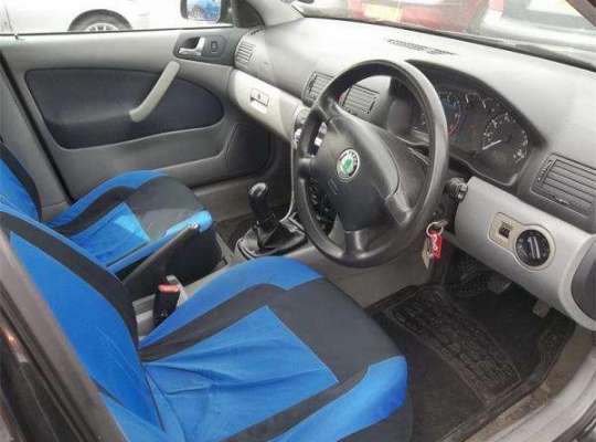 Skoda Octavia Tour (1U)