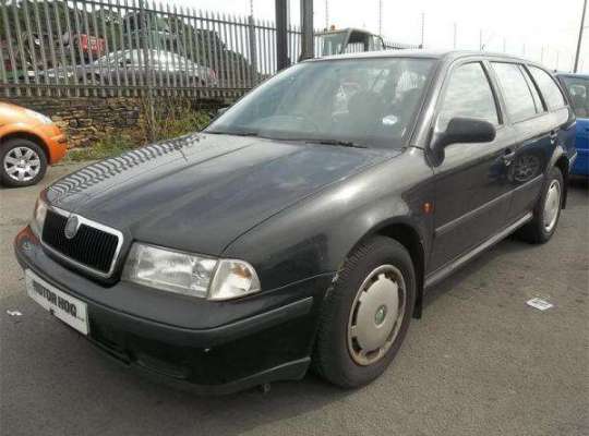 Skoda Octavia Tour (1U)