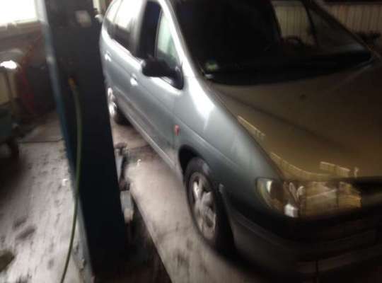 Renault Scenic I