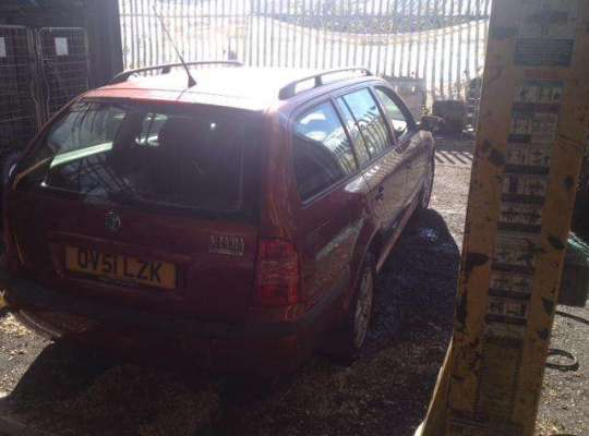 Skoda Octavia Tour (1U)