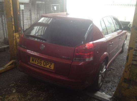 Opel Signum