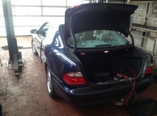 Mercedes-Benz CLK (W208)