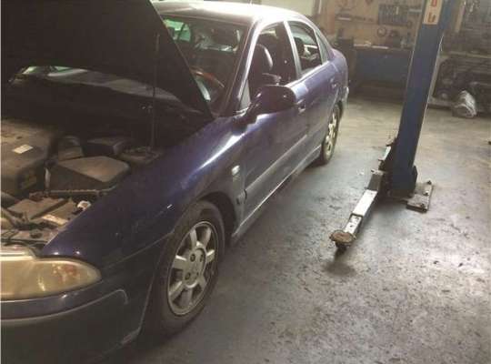 Mitsubishi Carisma