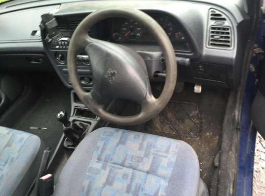 Peugeot 306