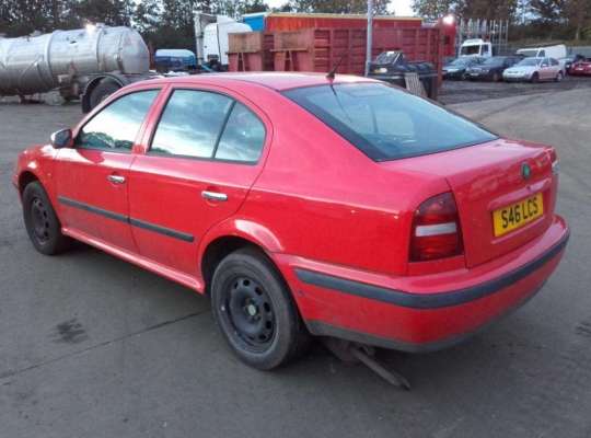 Skoda Octavia Tour (1U)