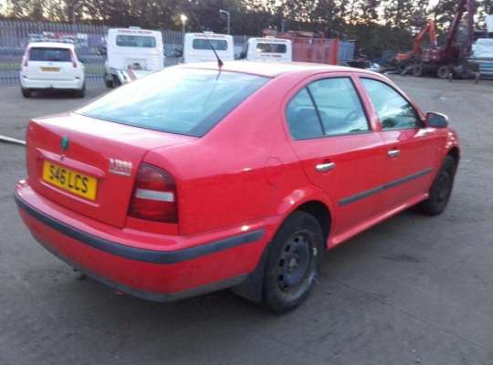 Skoda Octavia Tour (1U)