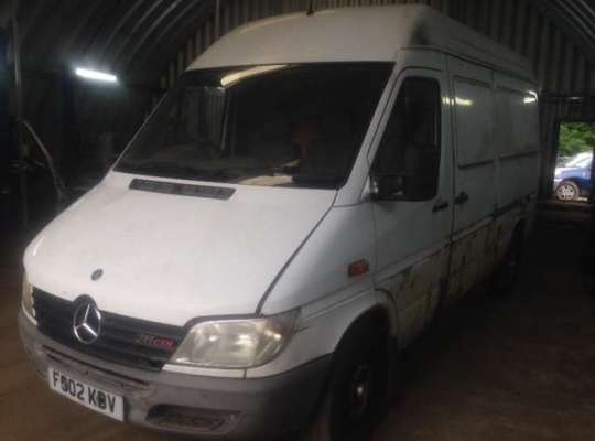 Mercedes-Benz Sprinter (903)