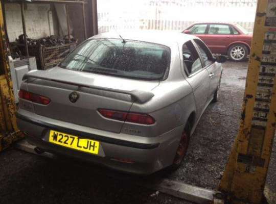 Alfa Romeo 156 (932)