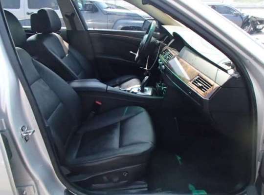 BMW 5 (E60/E61)