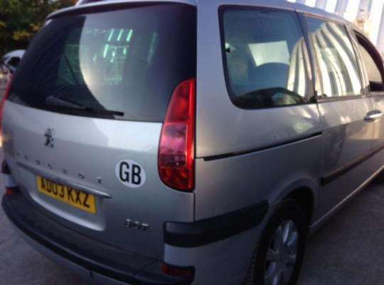 Peugeot 807