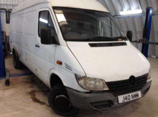 Mercedes-Benz Sprinter (903)