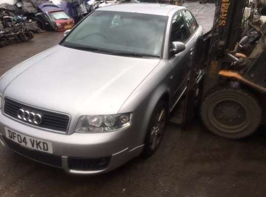 Audi A4 (8E/8H, B6)