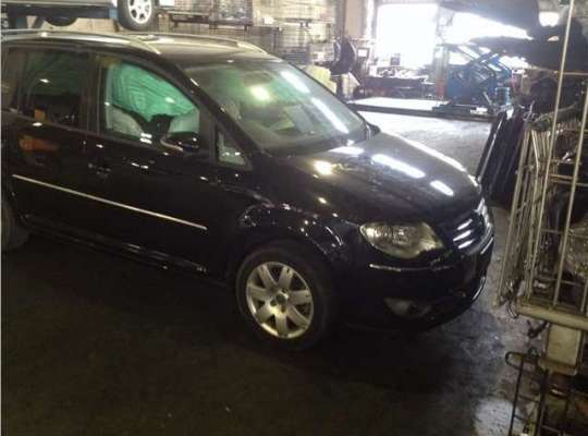 Volkswagen Touran I (1T)