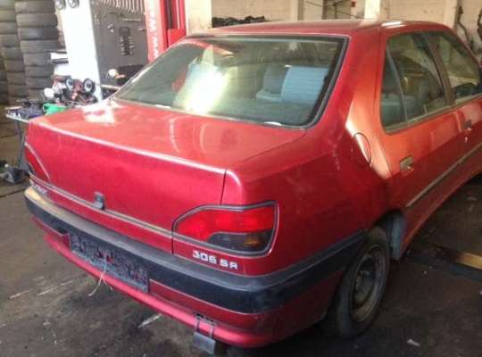 Peugeot 306