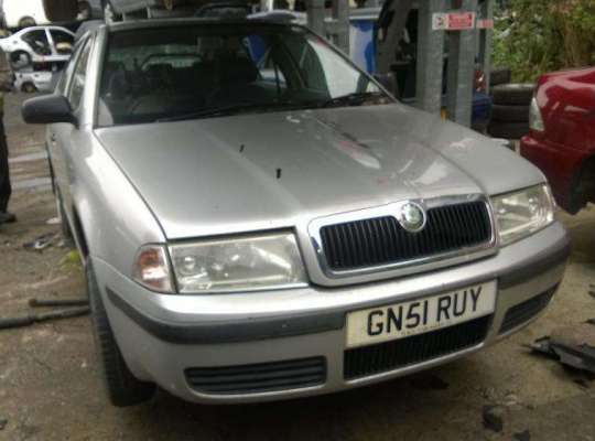 Skoda Octavia Tour (1U)