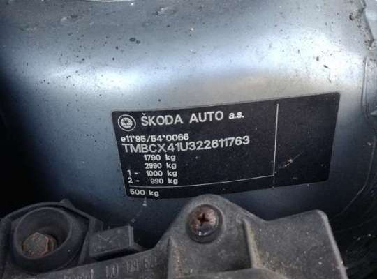Skoda Octavia Tour (1U)