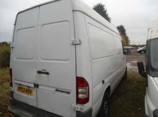 Mercedes-Benz Sprinter (903)