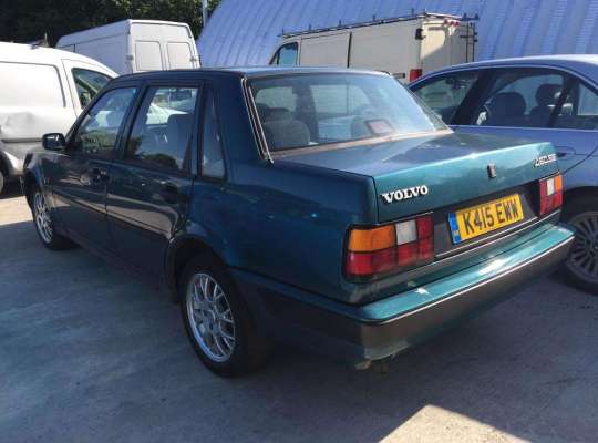 Volvo 460 (464)