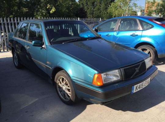 Volvo 460 (464)