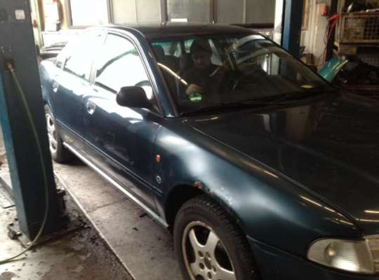 Audi A4 (8D, B5)