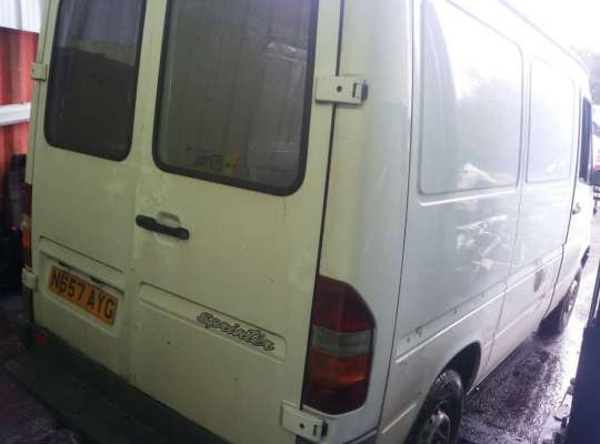 Mercedes-Benz Sprinter (903)