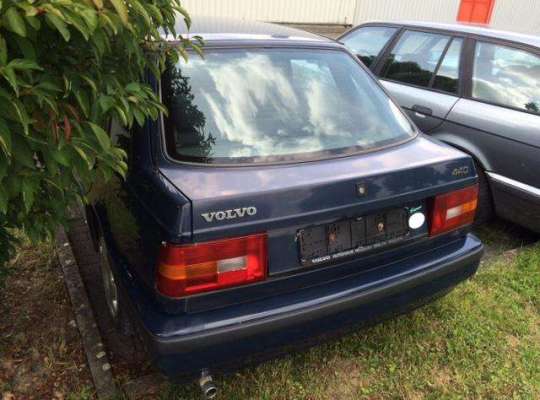 Volvo 440 (445)
