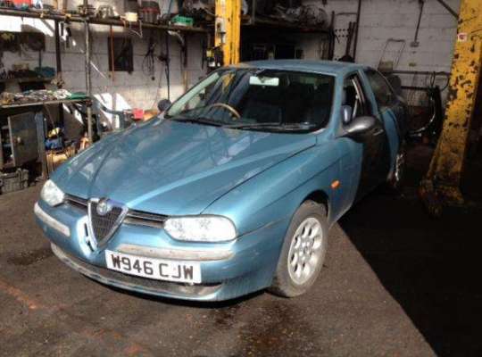 Alfa Romeo 156 (932)
