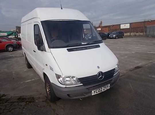 Mercedes-Benz Sprinter (903)