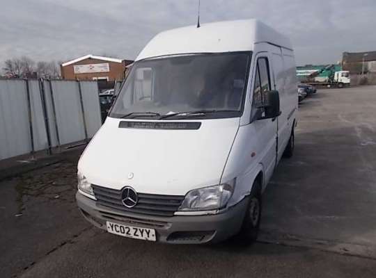 Mercedes-Benz Sprinter (903)
