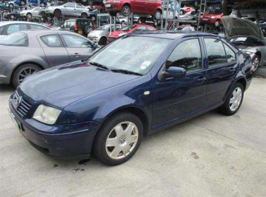 Volkswagen Bora (1J2)