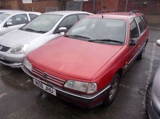 Peugeot 405