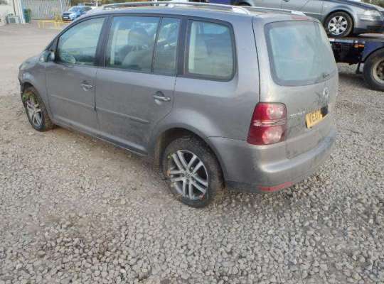 Volkswagen Touran I (1T)