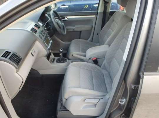 Volkswagen Touran I (1T)