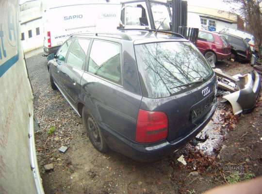 Audi A4 (8D, B5)