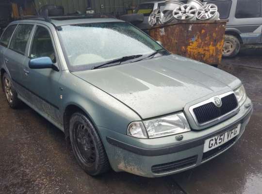 Skoda Octavia Tour (1U)