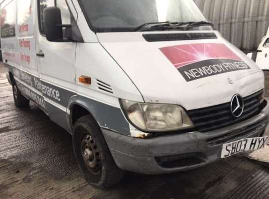 Mercedes-Benz Sprinter (903)