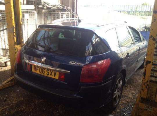 Peugeot 407