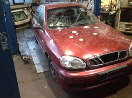 Daewoo Lanos (KLAT)