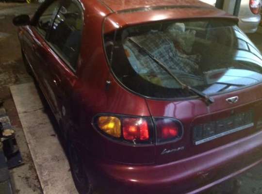 Daewoo Lanos (KLAT)
